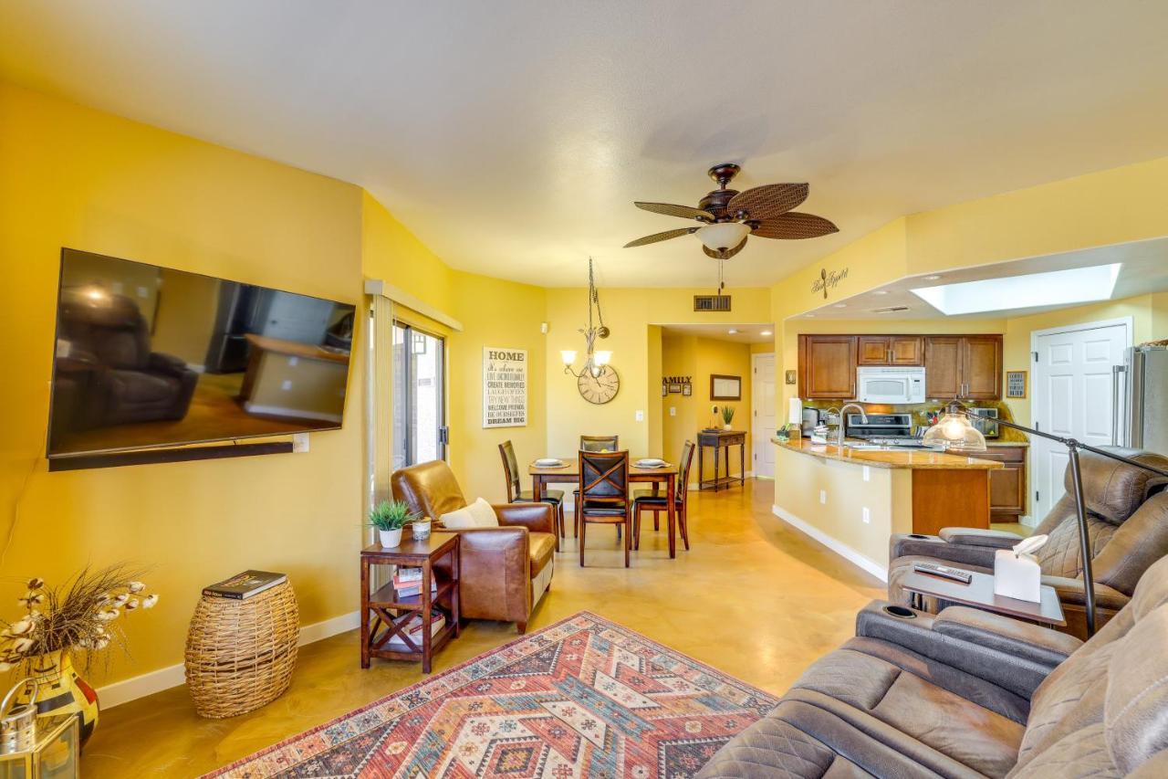 Apartment Ideally Located With Community Pool!
