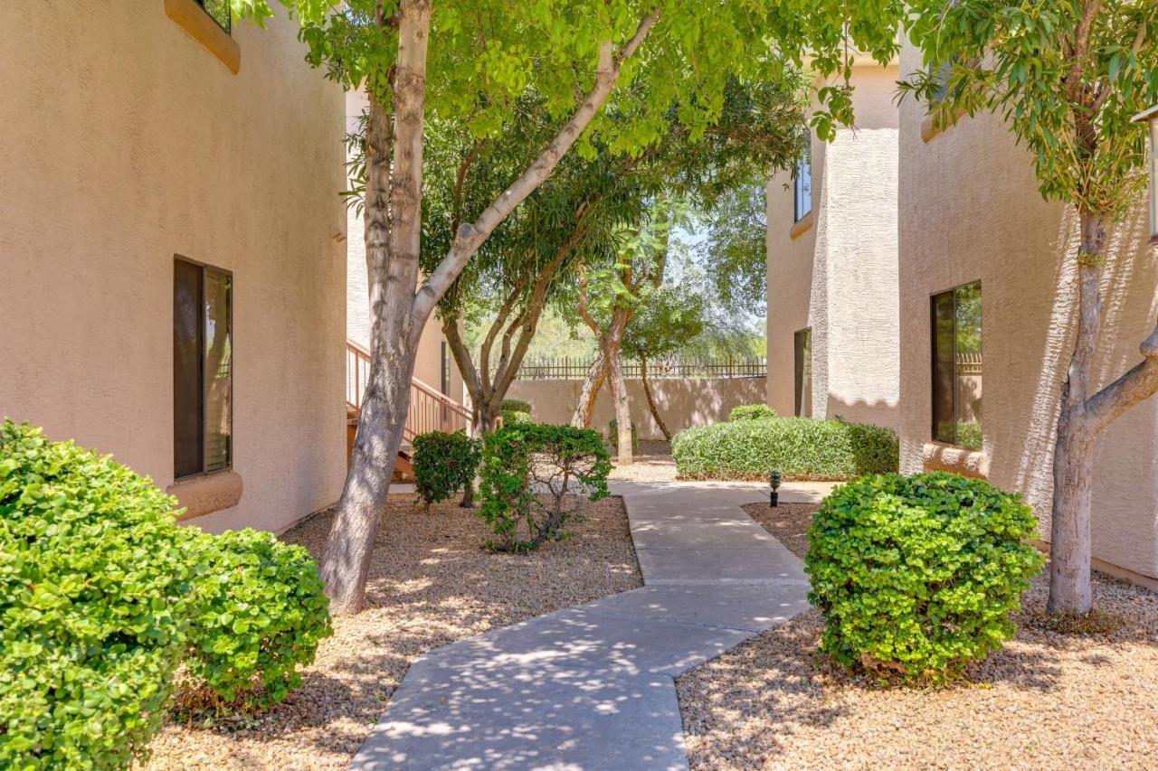 Ideally Located With Community Pool! Apartment *